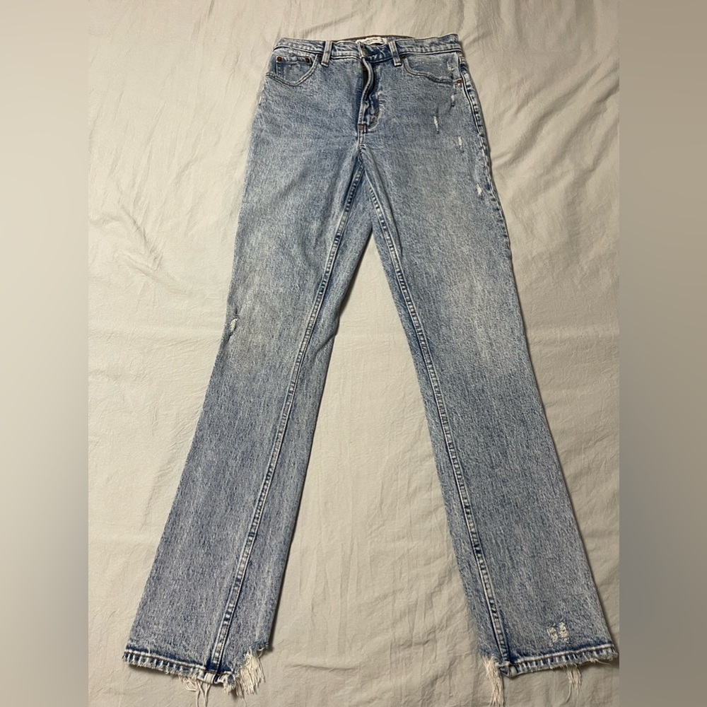 Abercrombie & Fitch “The 90’s Skinny High Rise Jean